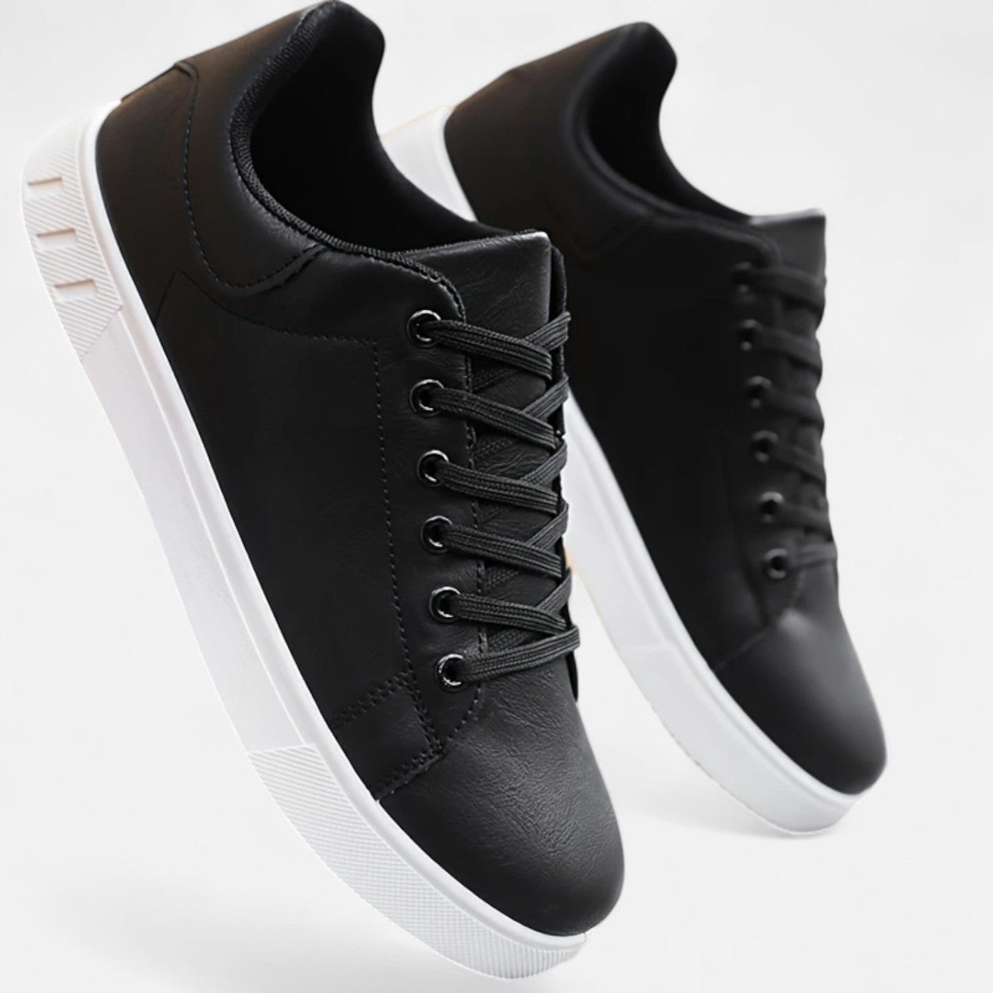 Men’s Lace-Up Shoes
